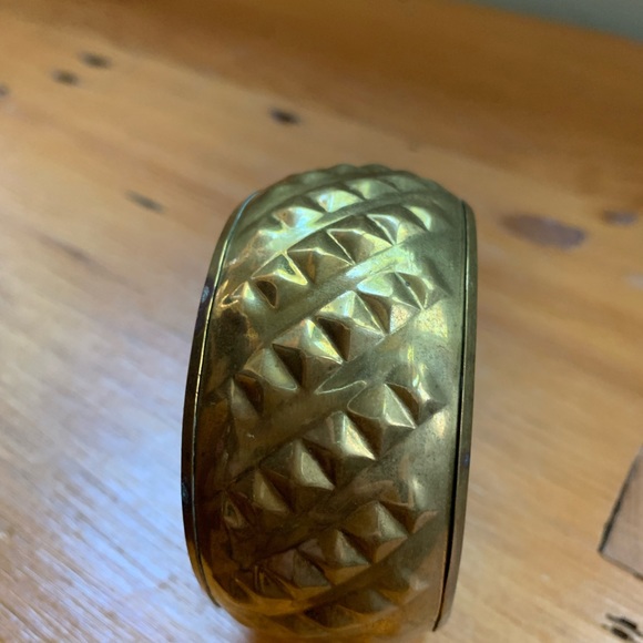 Vintage Brass studded bracelet 3 inch diameter / 1.5 inch width - Picture 2 of 5